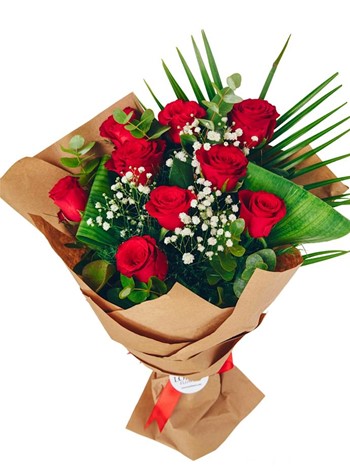 9 Premium Red Roses in Love